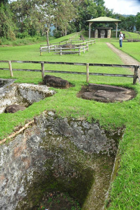Tumbas com mais de 1000 anos em San Agustín, na Colômbia